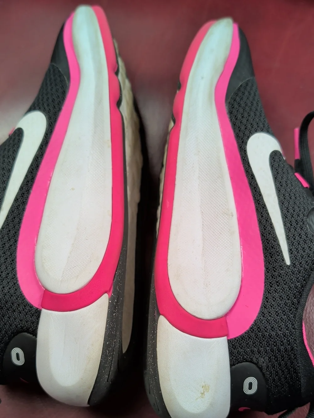 Nike Infinity Flow Comfront Athletic Shoes Girl's Size 5.5